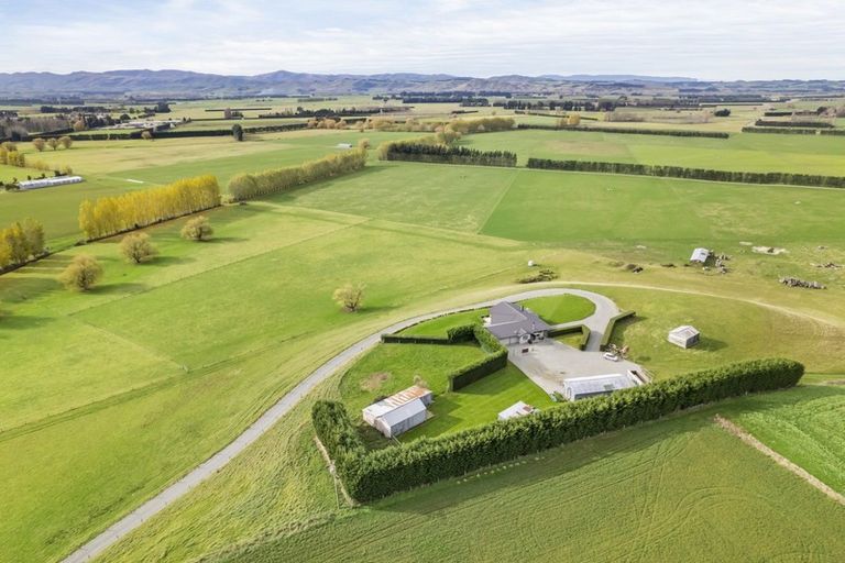 Photo of property in 203 Nine Mile Road, Riversdale, 9776