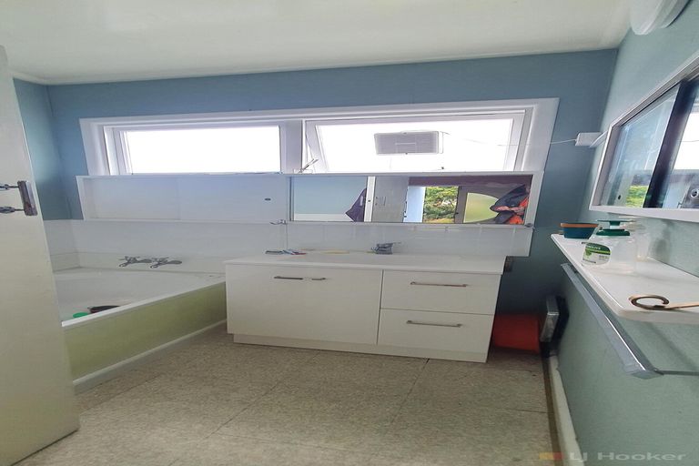 Photo of property in 53 Rhodes Street, Waimate, 7924