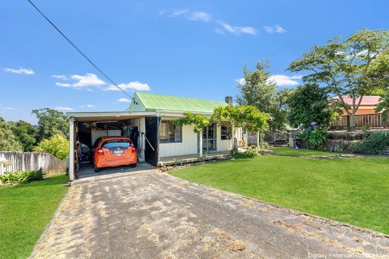 Photo of property in 47 Wallath Road, Westown, New Plymouth, 4310