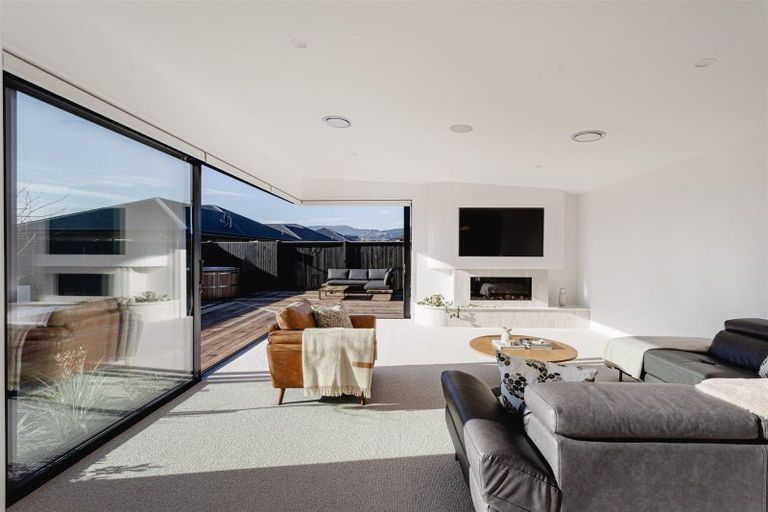 Photo of property in 15 Armadale Street, Mosgiel, 9024