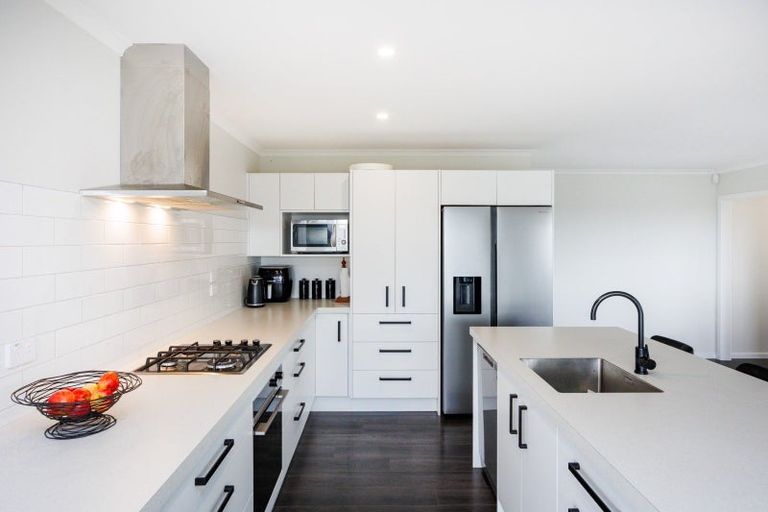 Photo of property in 7 Gibraltar Way, Fitzherbert, Palmerston North, 4410