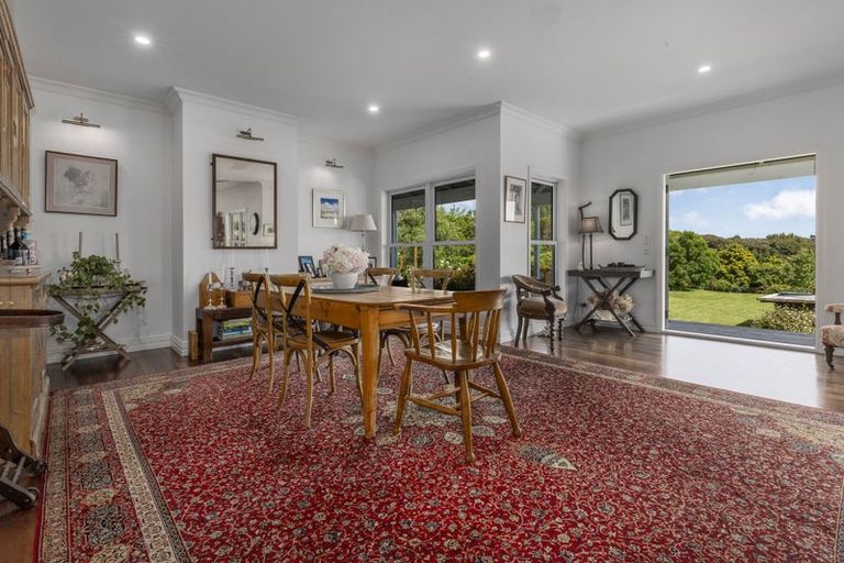 Photo of property in 68 Tarahunga Road, Levin, 5571