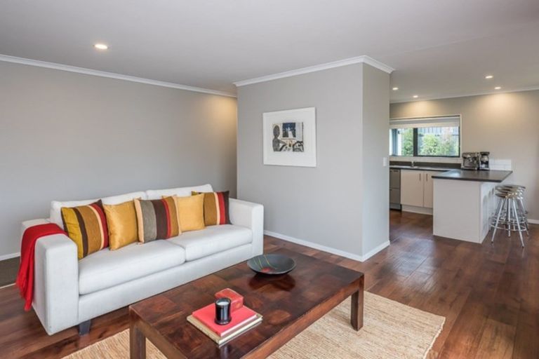 Photo of property in 51 Hillcrest Road, Raumati Beach, Paraparaumu, 5032