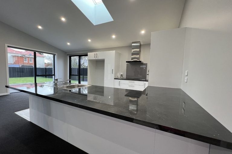 Photo of property in 20 Dryden Street, Milton, 9220