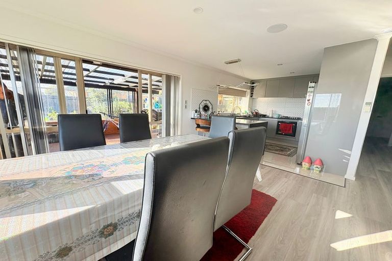 Photo of property in 18 Tomes Lane, Favona, Auckland, 2024