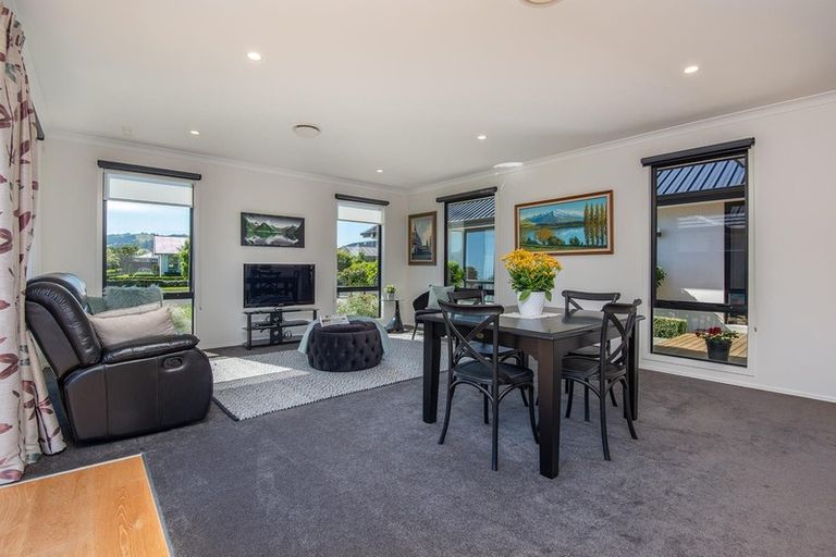 Photo of property in 5 Smiley Place, Mosgiel, 9024