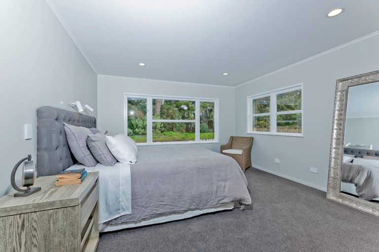 Photo of property in 51 Cambridge Road, Riverhead, 0820