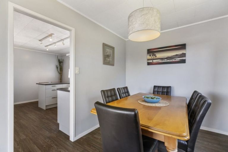 Photo of property in 19 Rukumoana Place, Clendon Park, Auckland, 2103