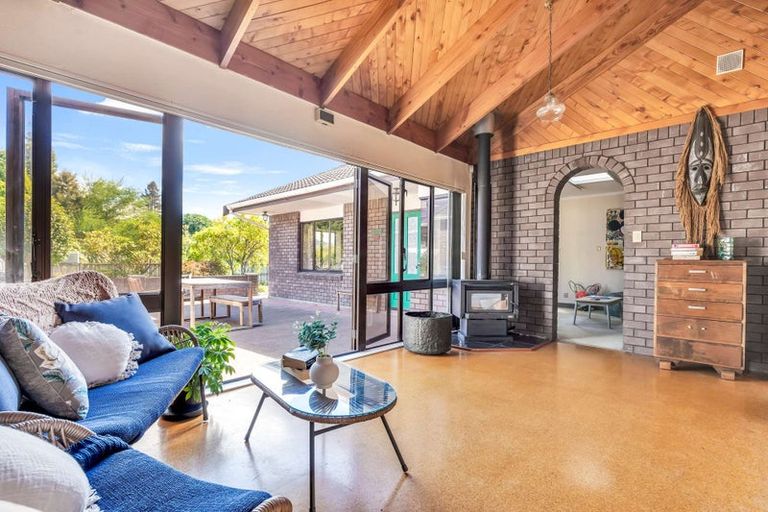 Photo of property in 3 Memphis Place, Pomare, Rotorua, 3015