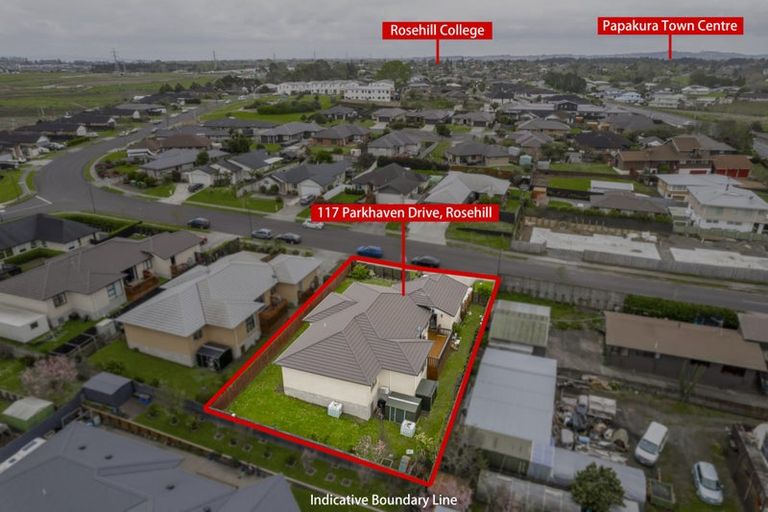 Photo of property in 117 Parkhaven Drive, Rosehill, Papakura, 2113