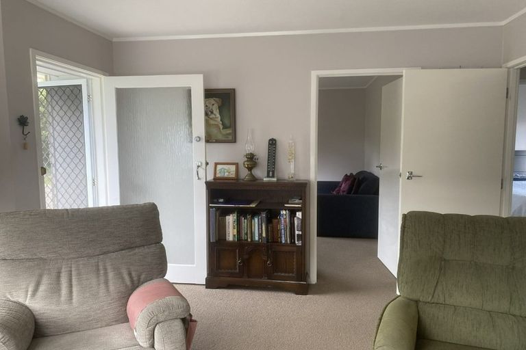 Photo of property in 1/11 Tainui Street, Torbay, Auckland, 0630