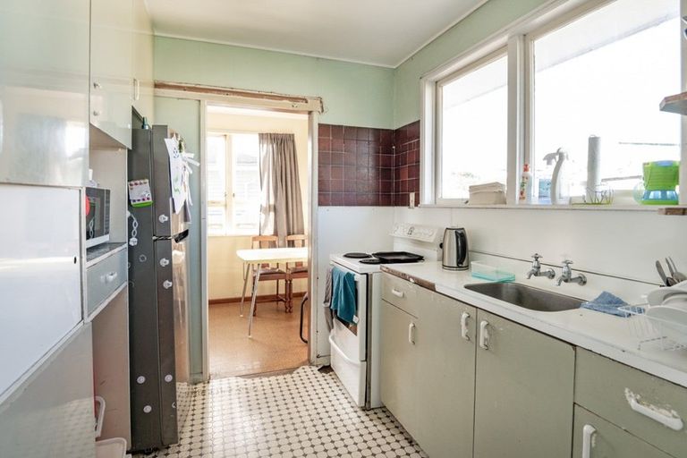 Photo of property in 12 Liverpool Crescent, Flaxmere, Hastings, 4120