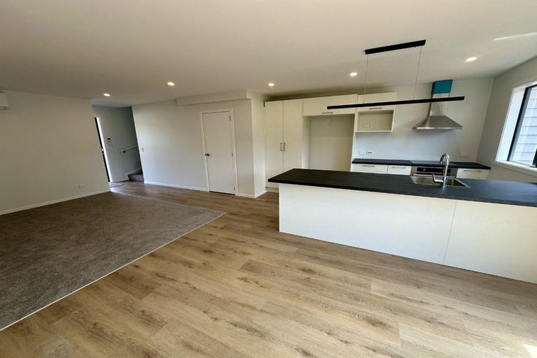 Photo of property in 17 Gibson Crescent, Naenae, Lower Hutt, 5011