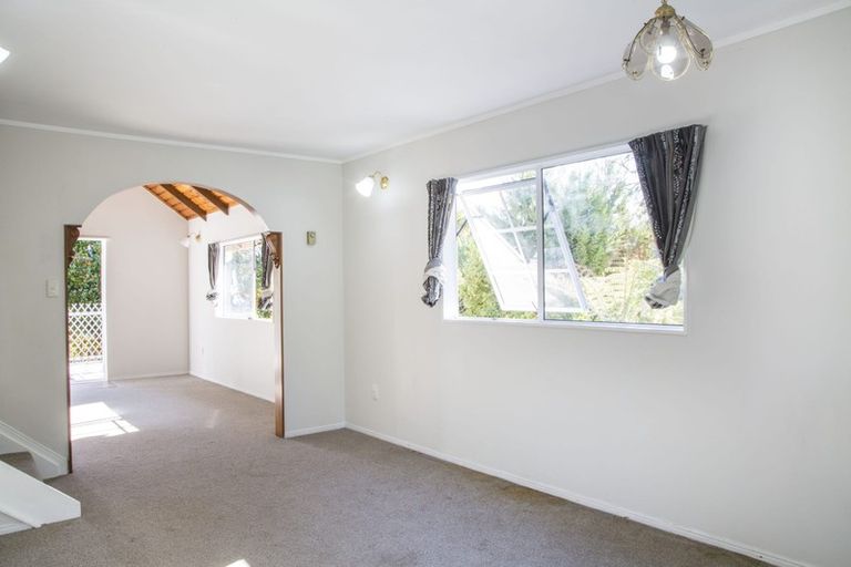 Photo of property in 2/26 Richards Avenue, Forrest Hill, Auckland, 0620