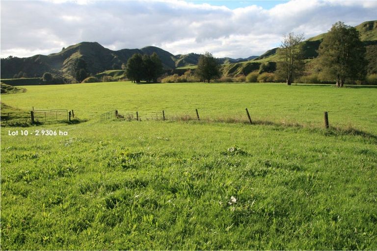 Photo of property in 632 Mangaotuku Road, Tututawa, Stratford, 4392