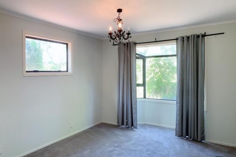 Photo of property in 44 Nixon Road, Taupaki, Henderson, 0782