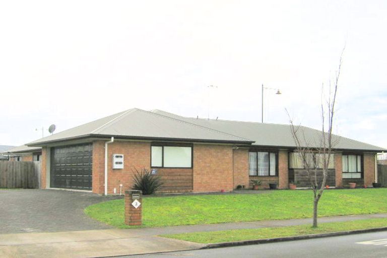 Photo of property in 19 Farnborough Drive, Nawton, Hamilton, 3200