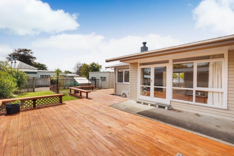 Photo of property in 5 Heatley Avenue, Hokowhitu, Palmerston North, 4410