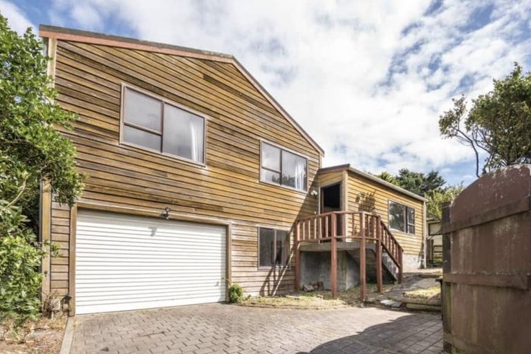 Photo of property in 53b Cortina Avenue, Johnsonville, Wellington, 6037