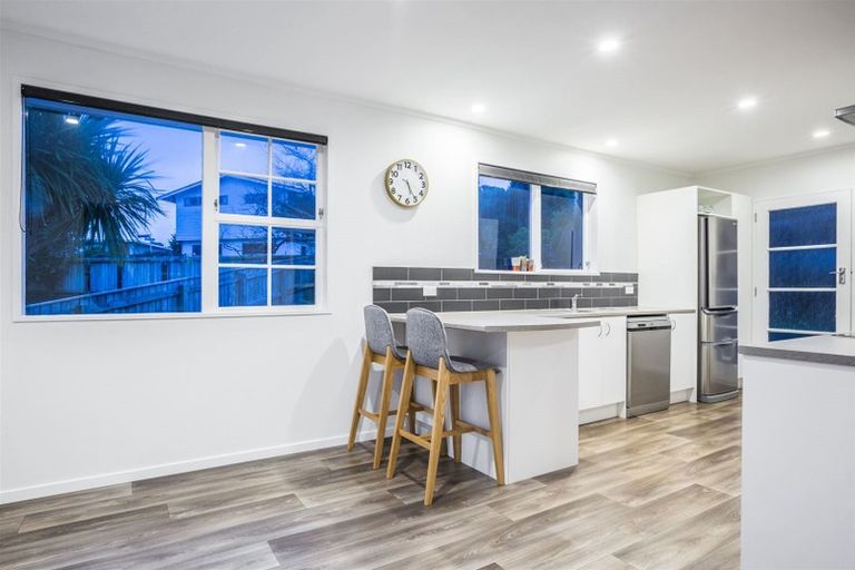 Photo of property in 3 Findhorn Place, Papakowhai, Porirua, 5024