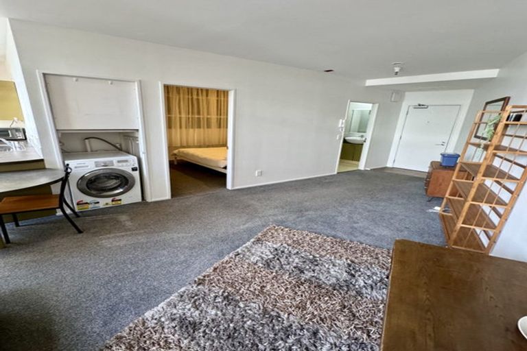 Photo of property in Hume House, 13/152 The Terrace, Wellington Central, Wellington, 6011