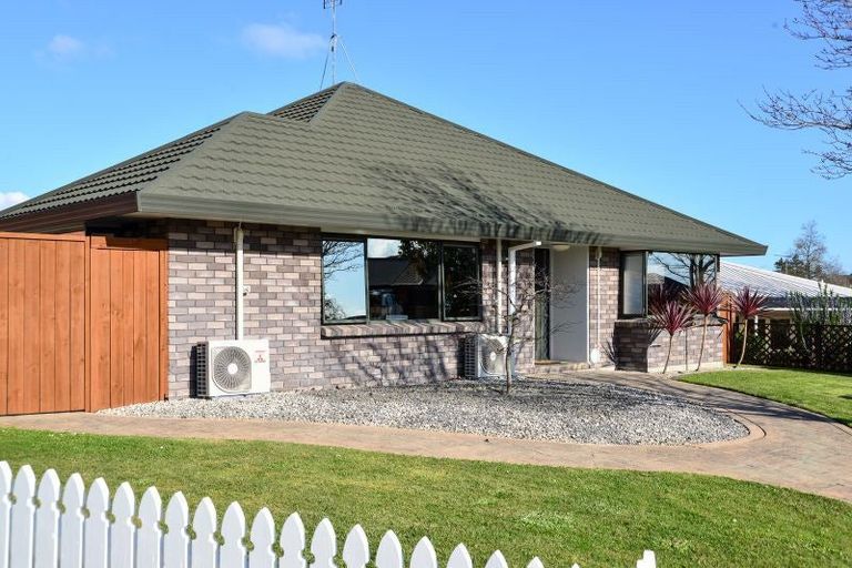 Photo of property in 3 Parkview Avenue, Western Heights, Hamilton, 3200