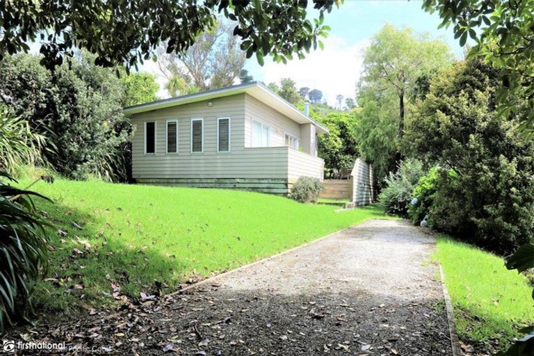 Photo of property in 52 Mako Avenue, Whiritoa, Whangamata, 3691