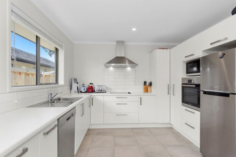 Photo of property in 19d Rewarewa Place, Matua, Tauranga, 3110