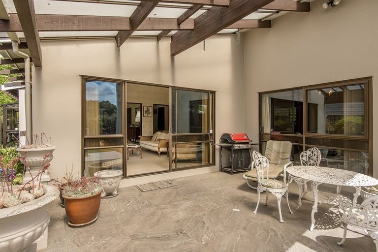 Photo of property in 32 Bannister Place, Ilam, Christchurch, 8053