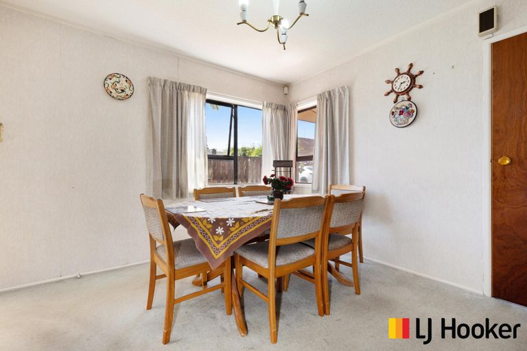 Photo of property in 11a Alfriston Road, Manurewa East, Auckland, 2102