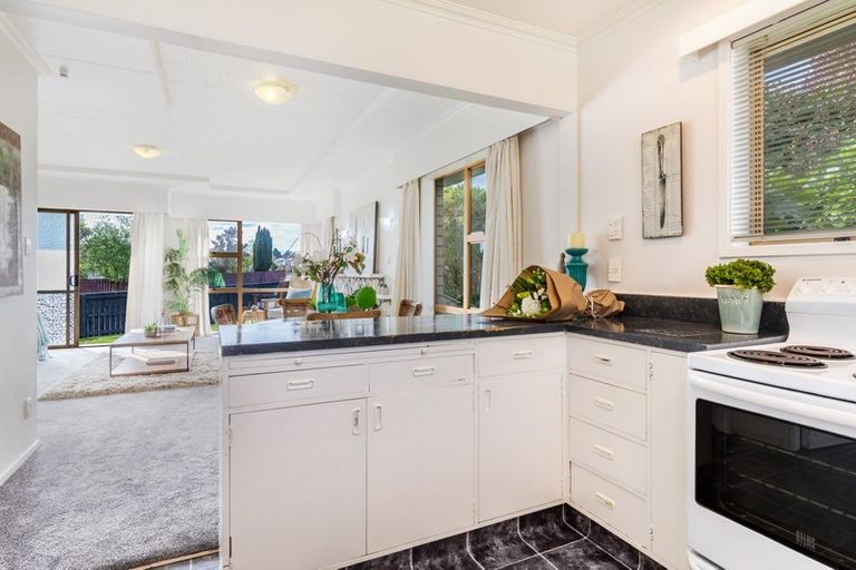 Photo of property in 2/55 Hawai Street, Two Mile Bay, Taupo, 3330