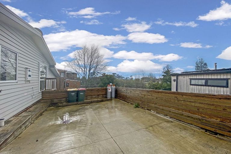 Photo of property in 83c Glengarry Road, Glen Eden, Auckland, 0602