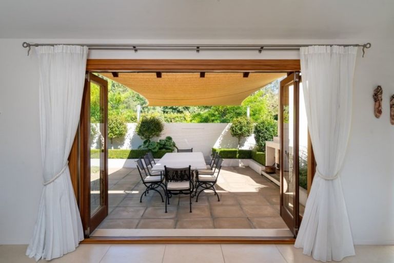 Photo of property in 128 Ferndale Way, Rangatira Park, Taupo, 3384