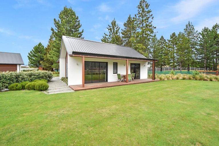 Photo of property in 15a North West Arch, Twizel, 7901