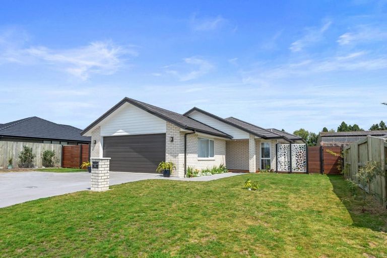 Photo of property in 12 Whatumairangi Way, Owhata, Rotorua, 3010