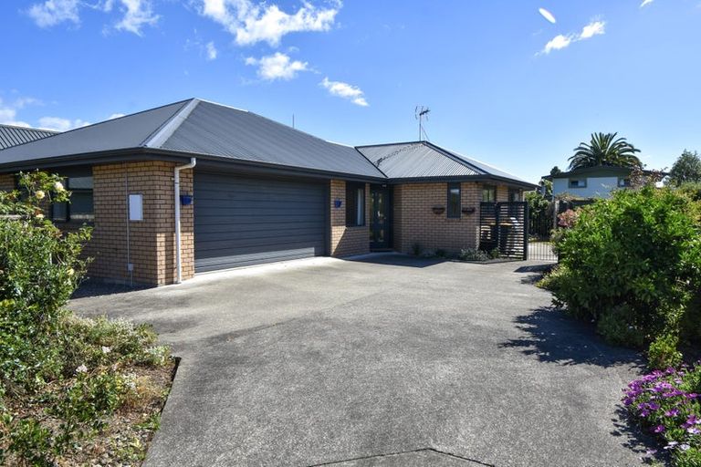 Photo of property in 24 Rexwood Street, Carterton, 5713