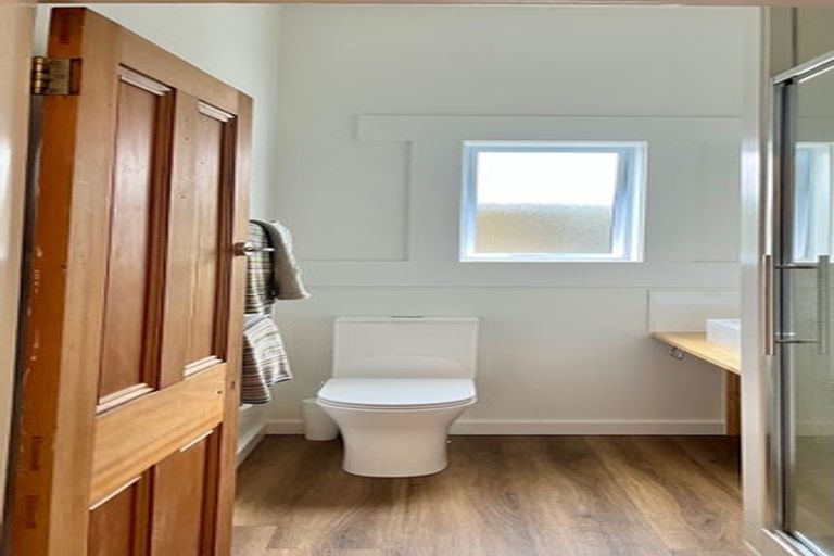 Photo of property in 2 Oxley Avenue, St Albans, Christchurch, 8014