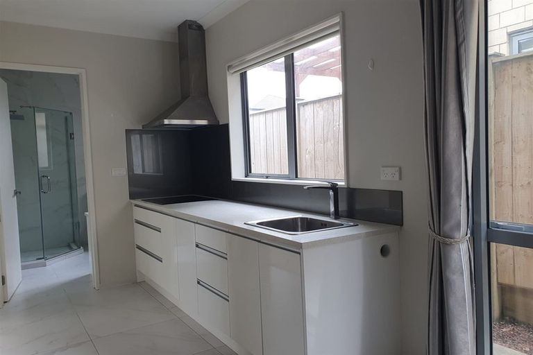 Photo of property in 8 Fong Road, Flat Bush, Auckland, 2019