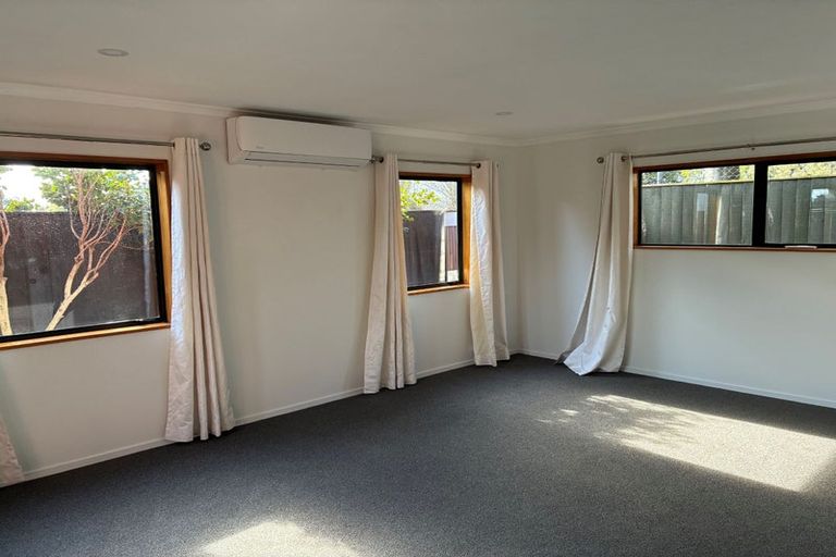 Photo of property in 82a Idris Road, Fendalton, Christchurch, 8052