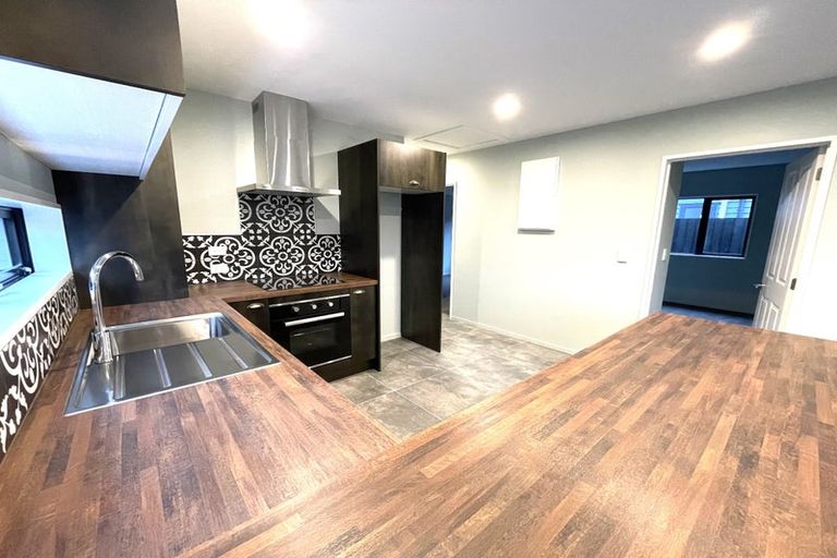 Photo of property in 95b Epsom Road, Sockburn, Christchurch, 8042