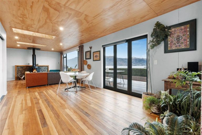 Photo of property in 12 Denniston Road, John Creek, Wanaka, 9382