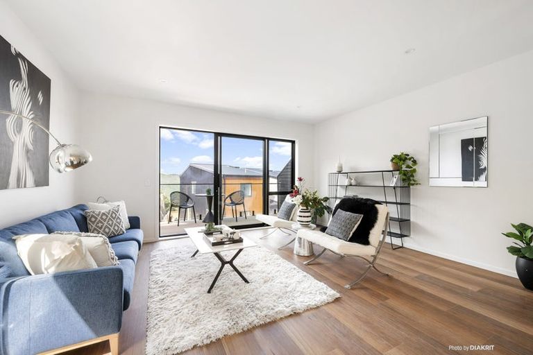 Photo of property in 29 Cathie Place, Karori, Wellington, 6012