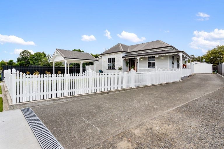 Photo of property in 13 Auckland Road, Greenmeadows, Napier, 4112