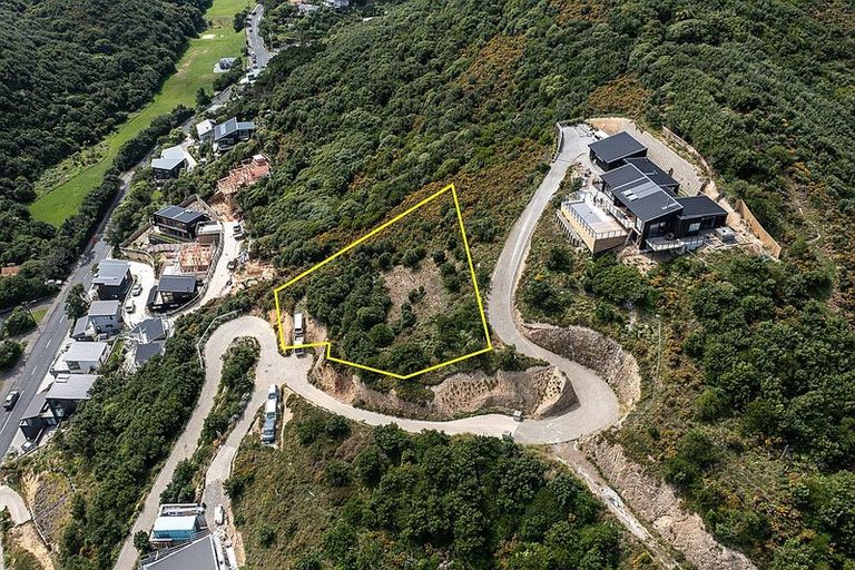 Photo of property in 239 Houghton Bay Road, Houghton Bay, Wellington, 6023