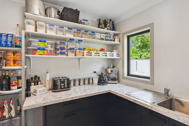 Photo of property in 53 Bruce Road, Levin, 5510