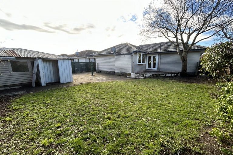 Photo of property in 37 Worthy Street, Ilam, Christchurch, 8041