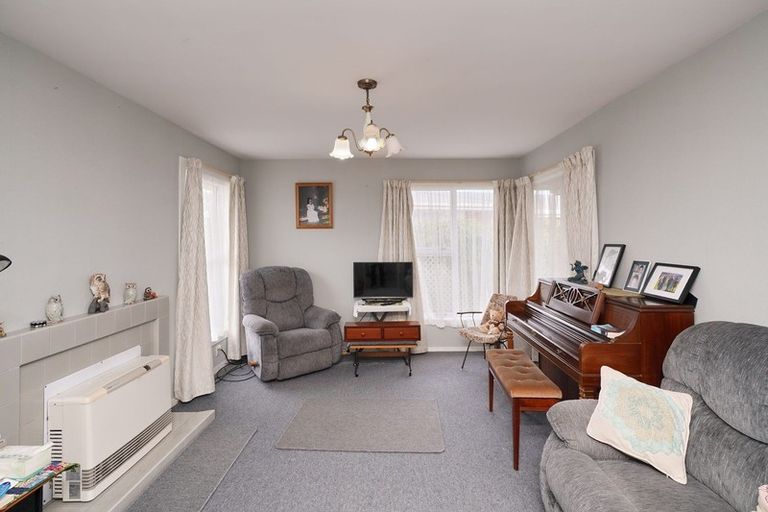 Photo of property in 44 Rowses Road, Aranui, Christchurch, 8061