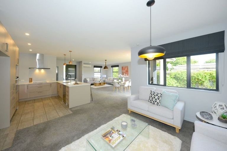 Photo of property in 47a Richards Avenue, Papanui, Christchurch, 8053