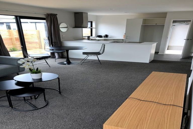 Photo of property in 2 League Lane, Phillipstown, Christchurch, 8011