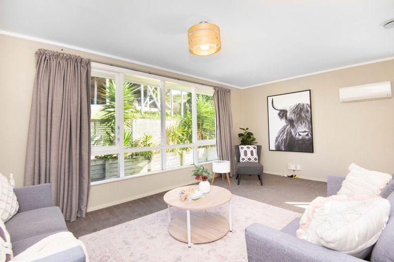 Photo of property in 73a Kotuku Street, Elsdon, Porirua, 5022
